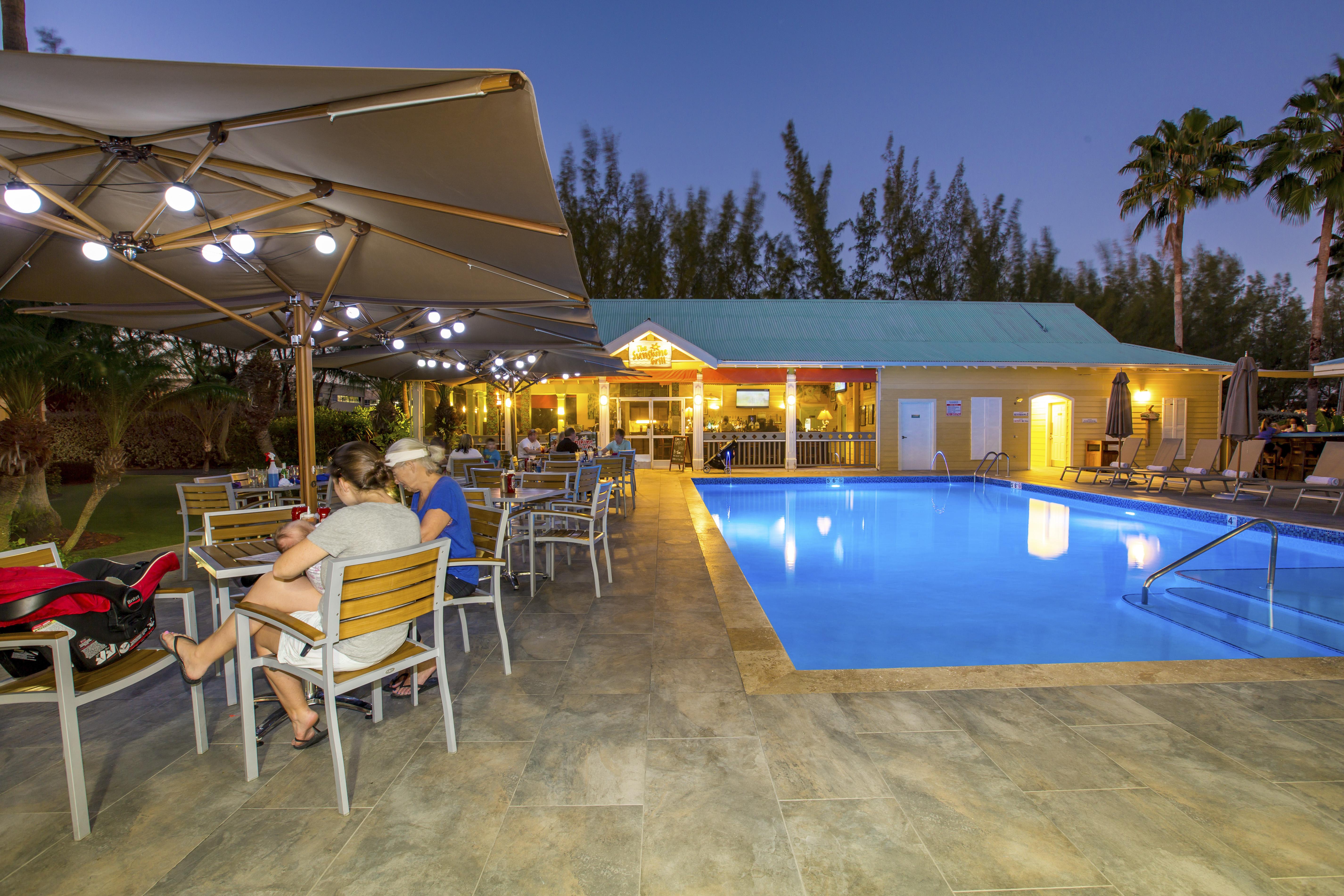 ווסט ביי Sunshine Suites Resort מראה חיצוני תמונה