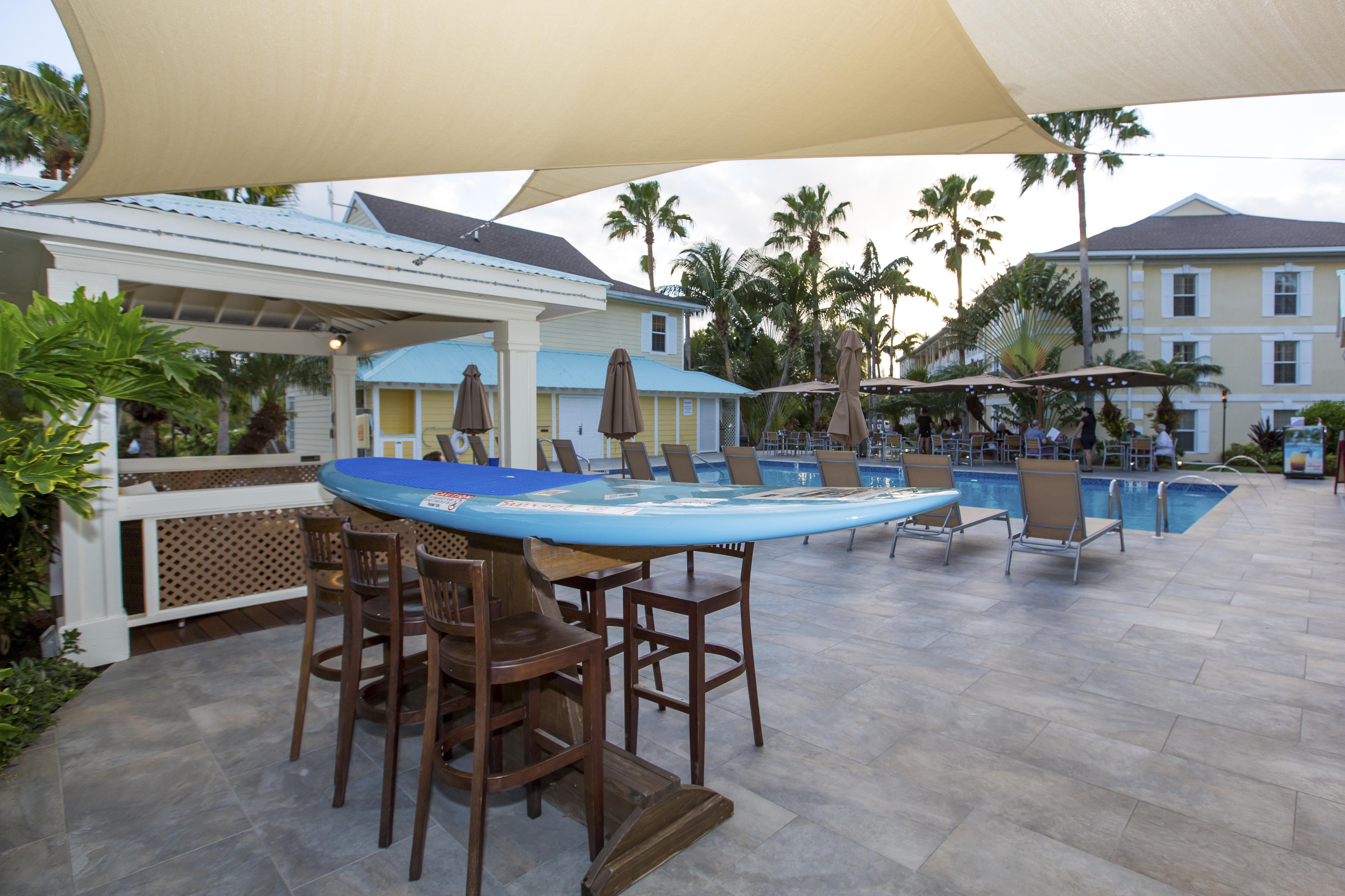 ווסט ביי Sunshine Suites Resort מראה חיצוני תמונה
