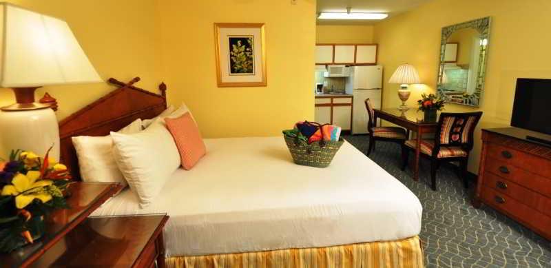 ווסט ביי Sunshine Suites Resort מראה חיצוני תמונה